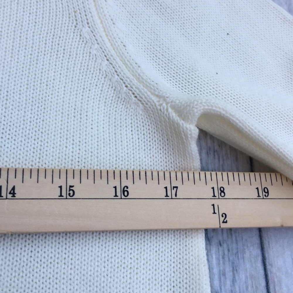 Billabong women’s cutout cotton sweater in ivory - Picture 5 of 7